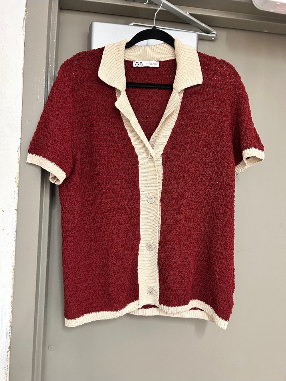 Zara Burgundy Short-Sleeve Knit Cardigan with Cream Trim